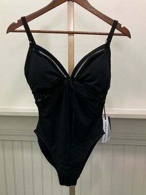 Robin Piccone Keyhole One Piece Swimsuit Black Size 6